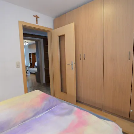 Strickner 萨菲登安斯泰内嫩米尔