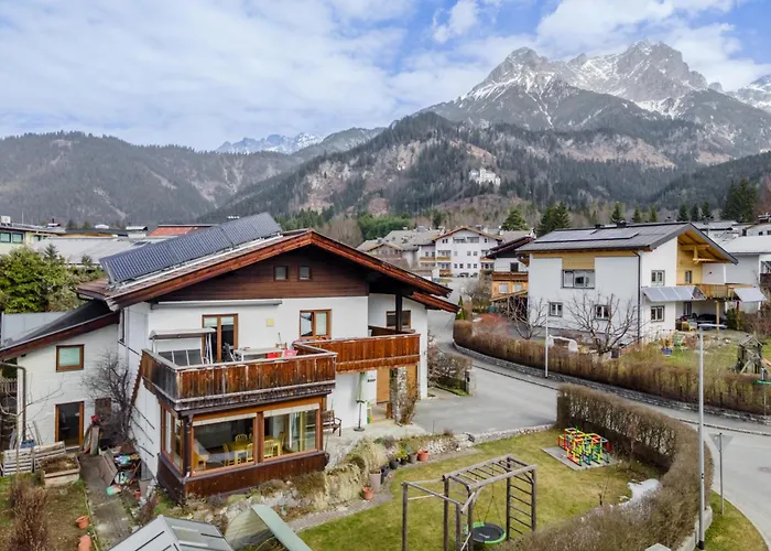 Strickner * Saalfelden