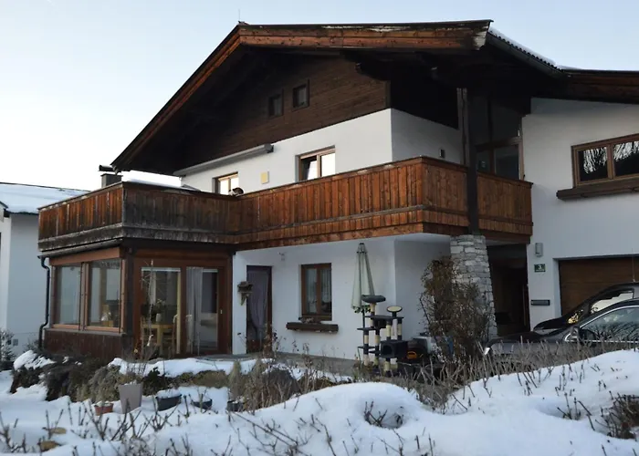 Strickner * Saalfelden